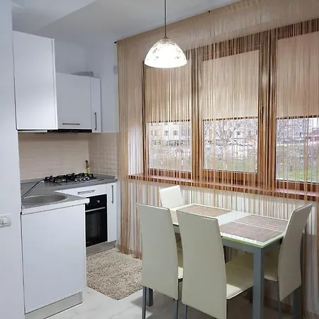 Sarah Apartman *
