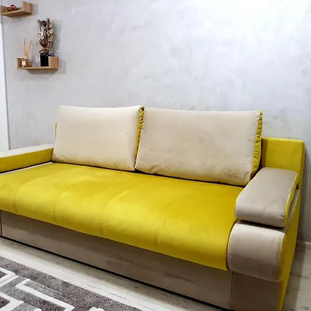 Apartament Sarah *