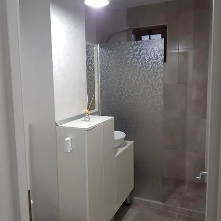 Sarah Apartman Konstanca
